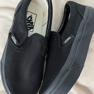 KIDS VANS SIZE 12.5 BRAND NEW